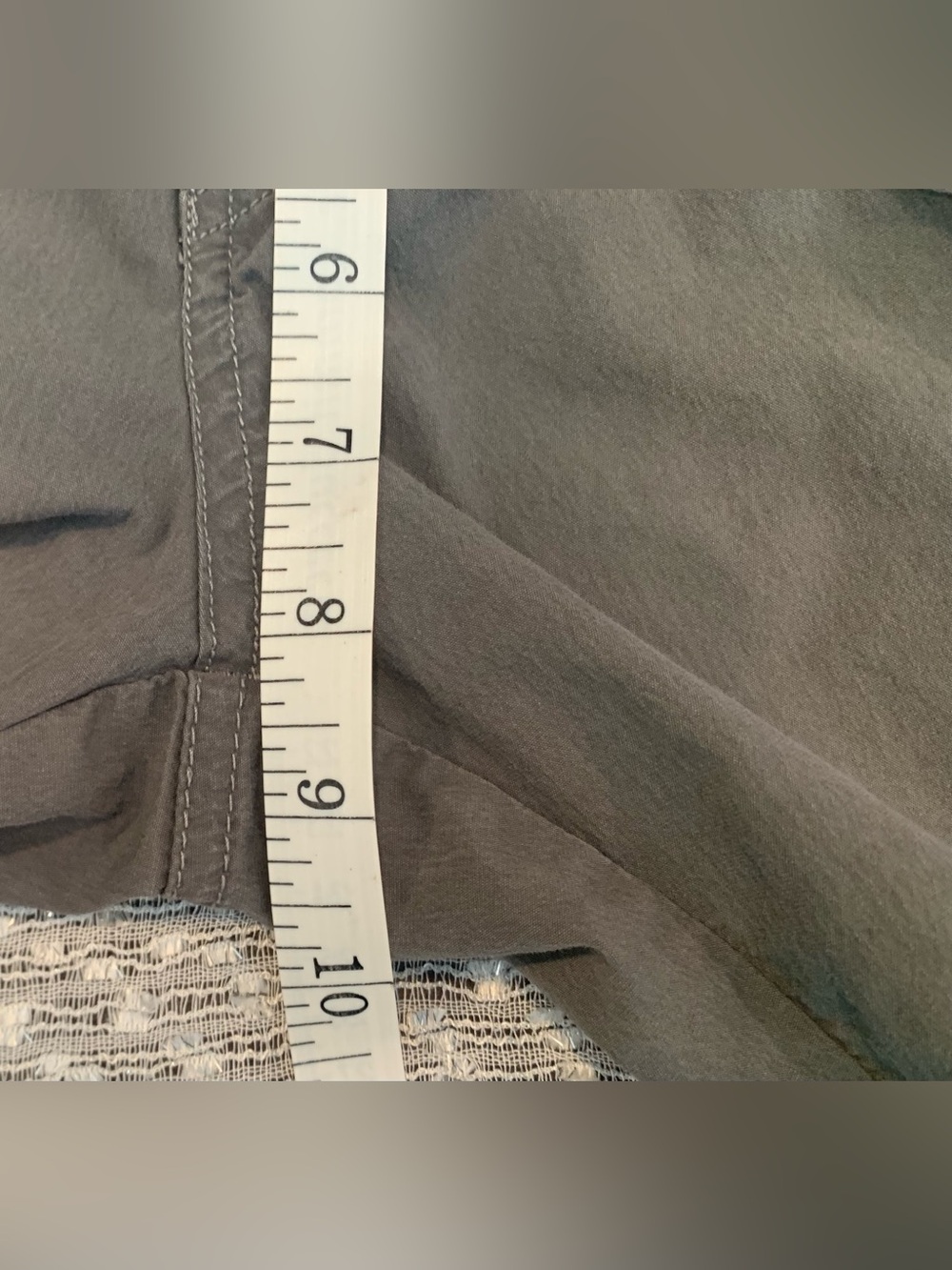 KUHL Casual Cargo Capris - 4 - Picture 7 of 9